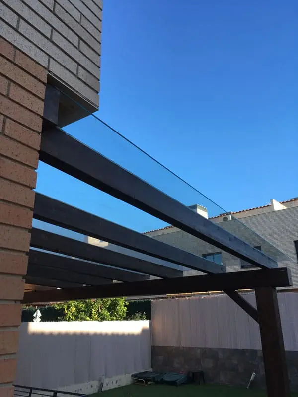 P&eacute;rgola de cristal