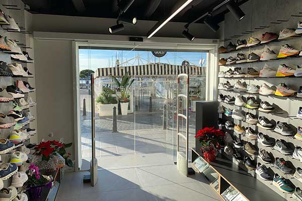 Escaparate De Cristal En Cambrils Tarragona escaparate-de-cristal-en-Cambrils-Tarragona